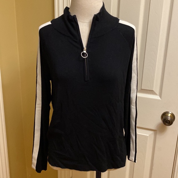 NEW AQUA for BLOOMINGDALE’S Sweater Size L - Picture 3 of 5